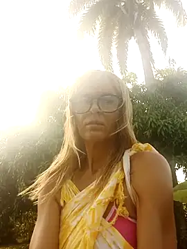 LunaNatural online show from 10-13-25, 08:09