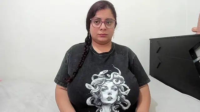 Snapshot of from_heaven1 chatting on 10-22-25, 07:57 from heaven1 online show from 10-22-25, 07:57