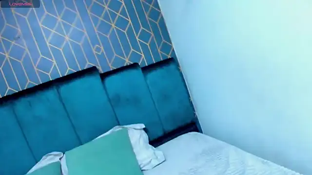 king falconer online show from 09-20-25, 01:39