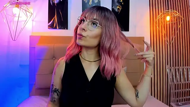 alesziarose online show from 11-13-25, 07:24