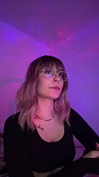 alesziarose online show from 11-18-25, 11:59