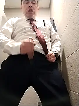 BigCristh79 online show from 04-26-26, 02:48