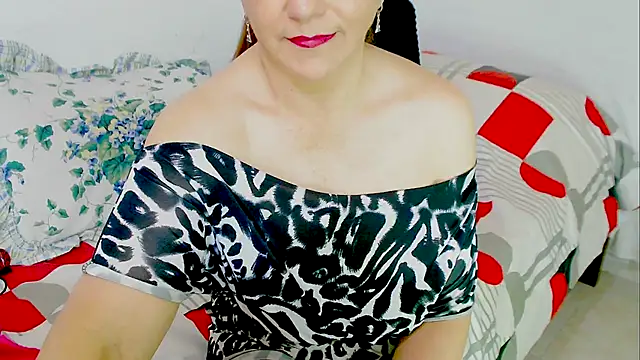 Snapshot of Kendraline1 chatting on 10-04-25, 07:01 Kendraline1 online show from 10-04-25, 07:01