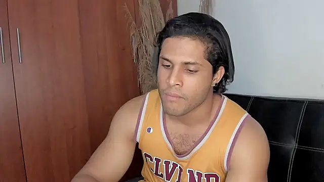 Evansdark1 online show from 10-23-25, 02:11