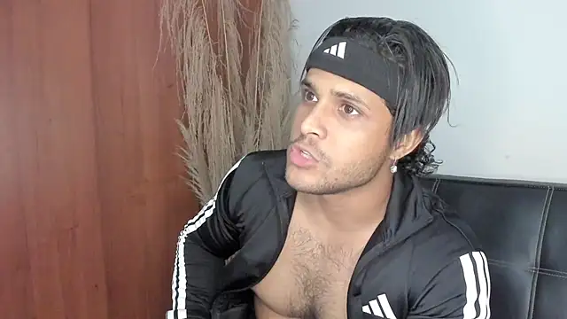 Evansdark1 online show from 11-11-25, 01:05