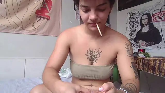 CamillyBlum online show from 04-22-26, 06:31