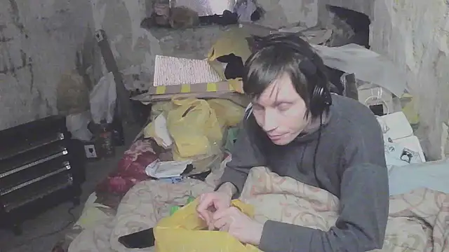 makarov1993 online show from 04-24-26, 02:25