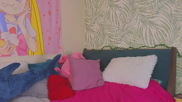 Snapshot of Alice_Pops chatting on 09-26-25, 02:48 Alice Pops online show from 09-26-25, 02:48