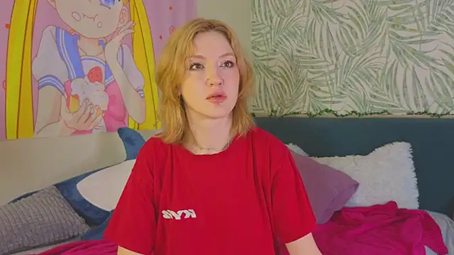 Snapshot of Alice_Pops chatting on 10-09-25, 11:30 Alice Pops online show from 10-09-25, 11:30