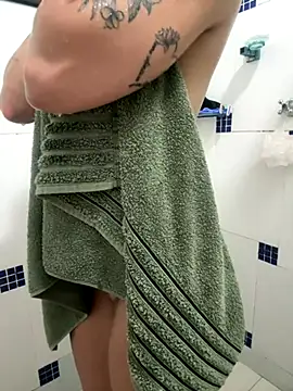 Snapshot of Casalmasc chatting on 09-11-25, 04:29 Casalmasc online show from 09-11-25, 04:29