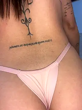 Snapshot of Casalmasc chatting on 09-16-25, 04:08 Casalmasc online show from 09-16-25, 04:08