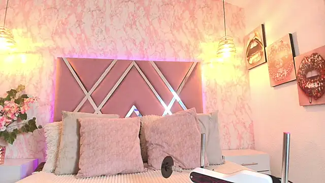 Aliice1  online show from 11-15-25, 09:32