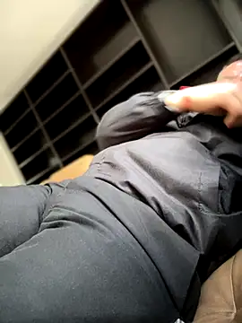 Manu0586 online show from 09-14-25, 01:32