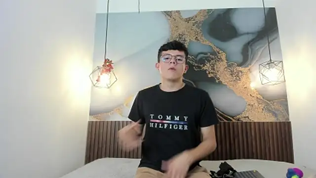 AndyFame1 online show from 12-19-25, 06:59