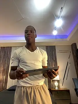 CharlesBrown  online show from 11-04-25, 11:53