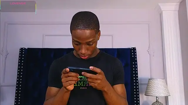 CharlesBrown  online show from 04-13-26, 03:39