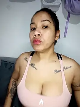 violettaa millerss online show from 04-27-26, 12:08