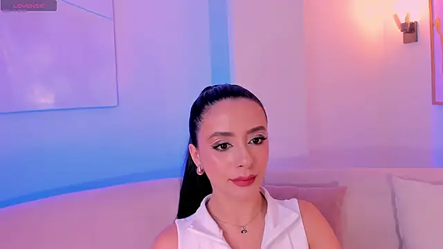 Snapshot of IsabellaMoreau chatting on 09-23-25, 06:55 IsabellaMoreau online show from 09-23-25, 06:55