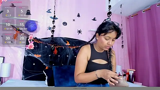 Azul Moon online show from 10-22-25, 03:51