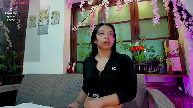 samara selene online show from 06-12-26, 03:05