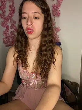 Snapshot of -rosi chatting on 05-20-26, 02:07 -rosi online show from 05-20-26, 02:07