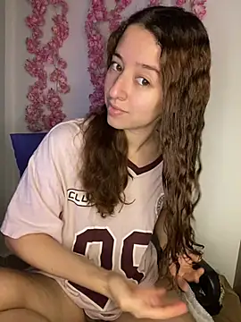 Snapshot of -rosi chatting on 05-28-26, 01:14 -rosi online show from 05-28-26, 01:14