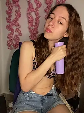 Snapshot of -rosi chatting on 05-30-26, 11:57 -rosi online show from 05-30-26, 11:57