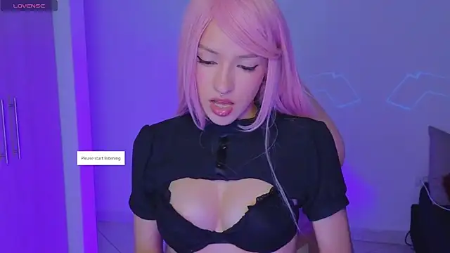 Snapshot of Moonlightt_21 chatting on 12-14-25, 09:52 Moonlightt 21 online show from 12-14-25, 09:52