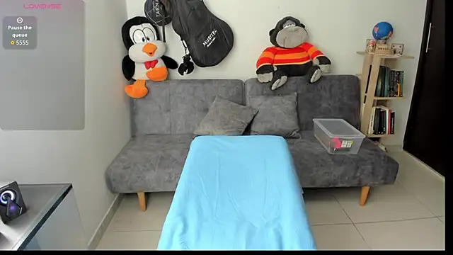 Snapshot of natt_op chatting on 10-11-25, 07:12 natt op online show from 10-11-25, 07:12