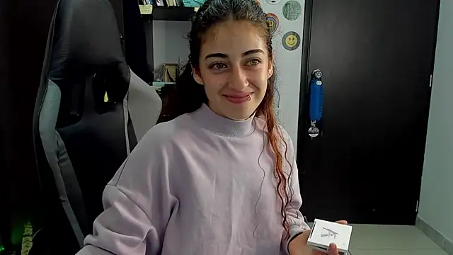 Snapshot of star_shooting8 chatting on 09-26-25, 10:03 star shooting8 online show from 09-26-25, 10:03