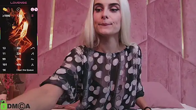 SelenaDaze online show from 11-29-25, 05:32