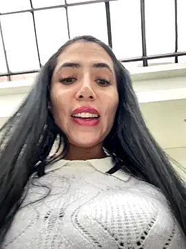 oh nina online show from 11-04-25, 07:57