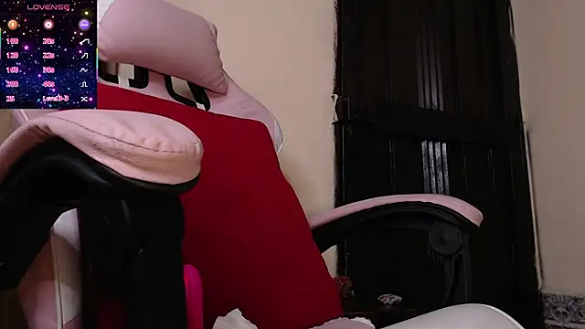 Emma Henderson online show from 04-26-26, 10:51