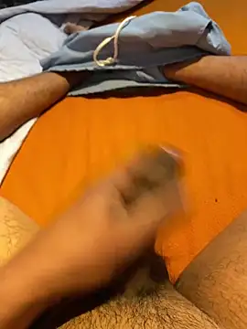 girlslvrs online show from 02-01-26, 10:41