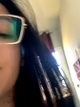 Snapshot of jujuarantes__2025 chatting on 11-12-25, 03:23 jujuarantes 2025 online show from 11-12-25, 03:23