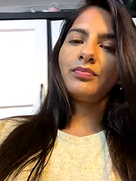 chicachocolate01 online show from 11-07-25, 06:46