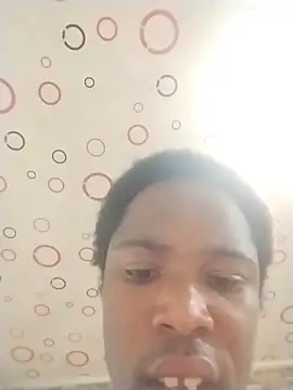 queemking online show from 12-21-25, 12:07