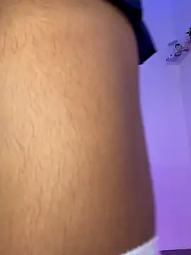 Helen Vidall online show from 11-26-25, 04:02