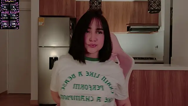 Snapshot of _bella1 chatting on 03-06-26, 05:59 bella1 online show from 03-06-26, 05:59