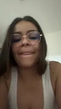 sweet shadil  online show from 01-05-26, 05:27