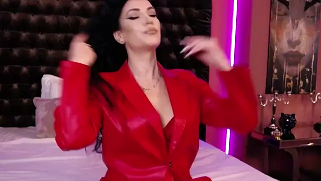 StephanyMillan online show from 12-22-25, 06:21