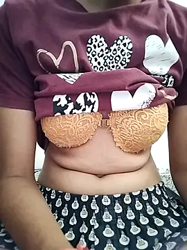 Snapshot of Sx-Maniya chatting on 04-02-26, 10:46 Sx-Maniya online show from 04-02-26, 10:46