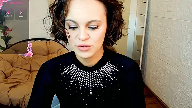 KiraEnergy online show from 09-12-25, 02:00