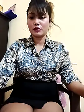 alexa cam44 online show from 09-29-25, 08:02