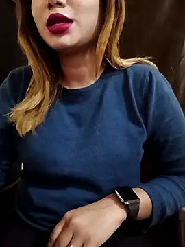 alexa cam44 online show from 11-14-25, 08:18