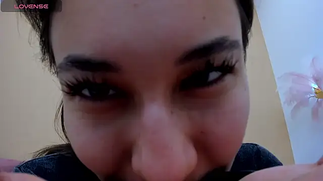 Kat  cat online show from 10-20-25, 03:18