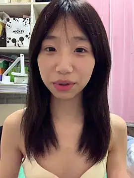 xiaotao-999 online show from 10-14-25, 04:30