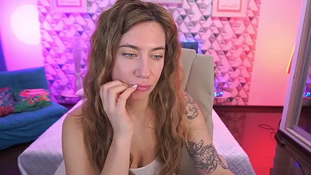 KateShanny online show from 04-30-26, 05:36