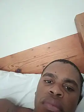 Snapshot of Bedroom_Gangster007 chatting on 10-28-25, 01:03 Bedroom Gangster007 online show from 10-28-25, 01:03