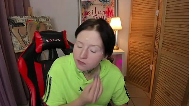 Snapshot of ayakskalermonss chatting on 10-11-25, 08:24 ayakskalermonss online show from 10-11-25, 08:24